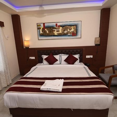 Ariees Grand Hotel Port Blair Buitenkant foto