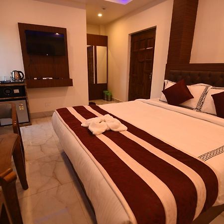 Ariees Grand Hotel Port Blair Buitenkant foto