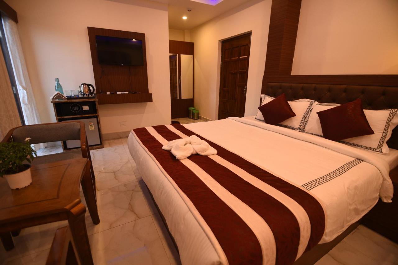 Ariees Grand Hotel Port Blair Buitenkant foto