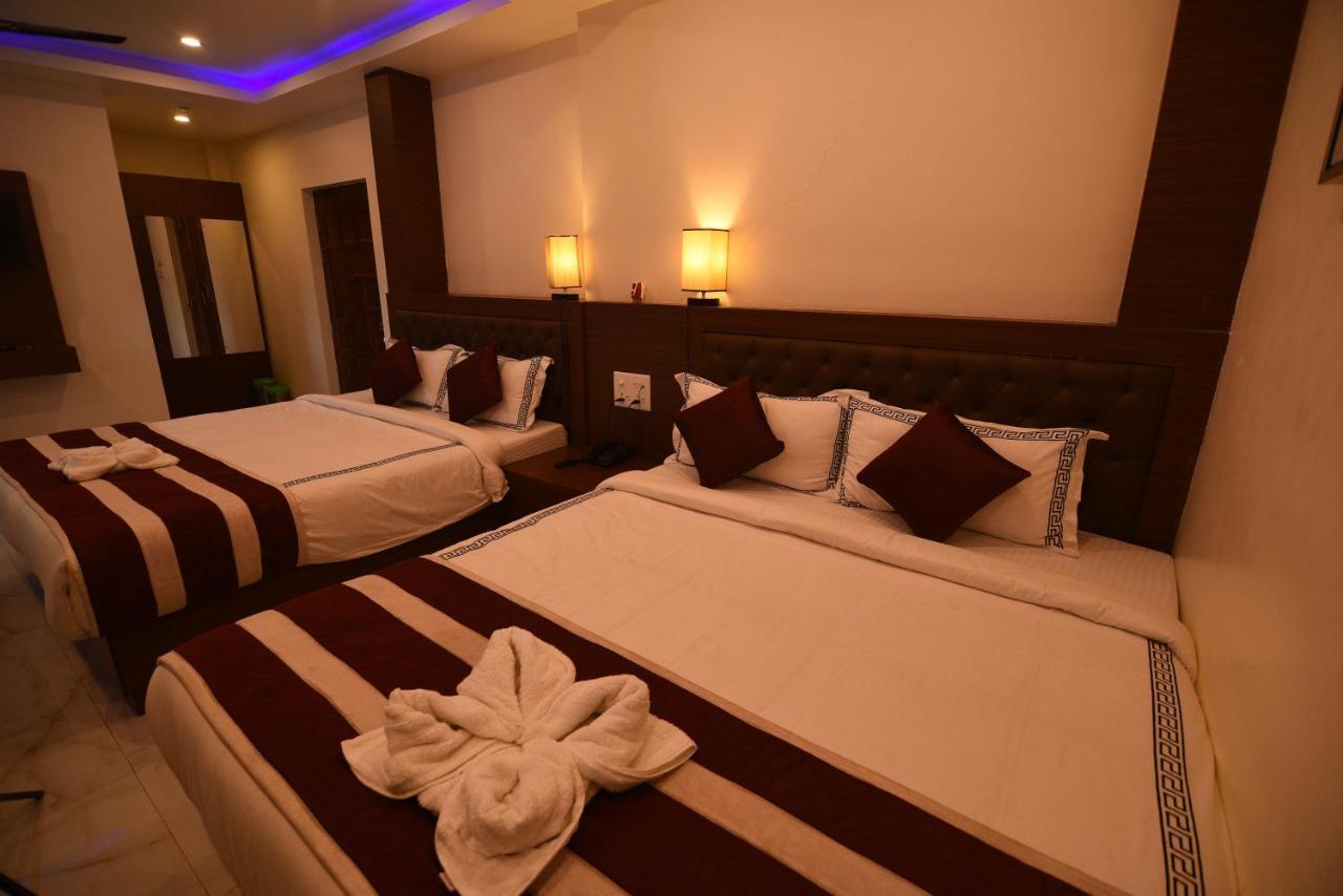 Ariees Grand Hotel Port Blair Buitenkant foto