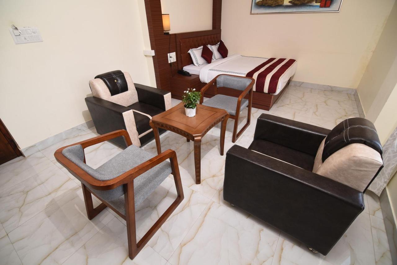 Ariees Grand Hotel Port Blair Buitenkant foto